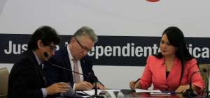 Judicatura y Tribunal de Justicia suscribieron programa de capacitaci&oacute;n