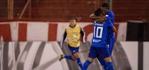 Jugadores de Emelec resaltan el triunfo ante Hurac&aacute;n