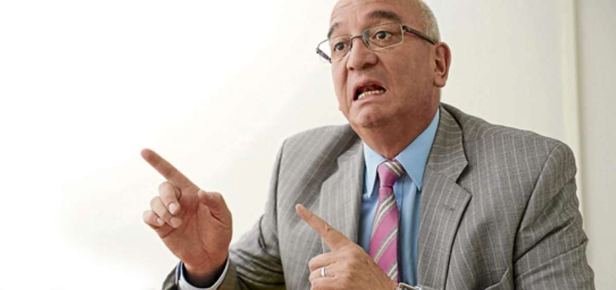 Baca, reelecto presidente del renovado TCE