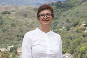 Gina Aguilar es la nueva presidenta del CPCCS