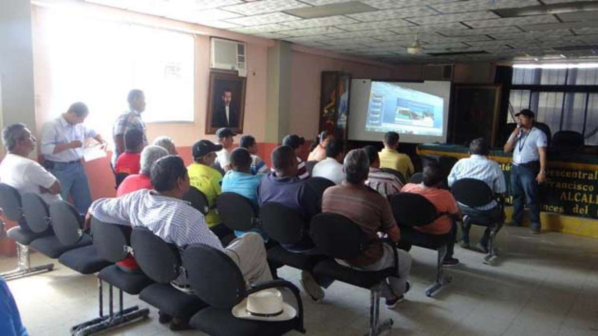 La capacitaci&oacute;n se realiz&oacute; en las instalaciones del Centro Artesanal Nuestros Emprendedores del centro de la ciudad. Foto: Regional Norte 