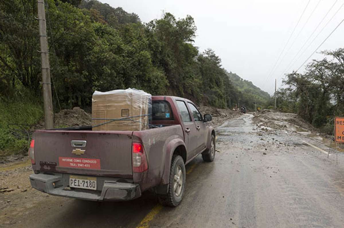 La v&iacute;a Papallacta-Baeza est&aacute; abierta de 08:00 a 15:00. El resto del d&iacute;a permanece cerrada para evitar p&eacute;rdidas humanas. Foto: John Guevara