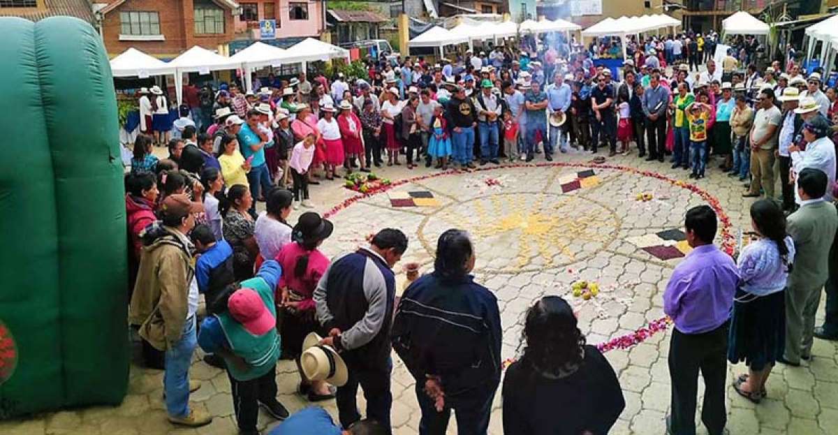 Comunas en S&iacute;gsig celebraron la fiesta  del "Pawkar Raymi"