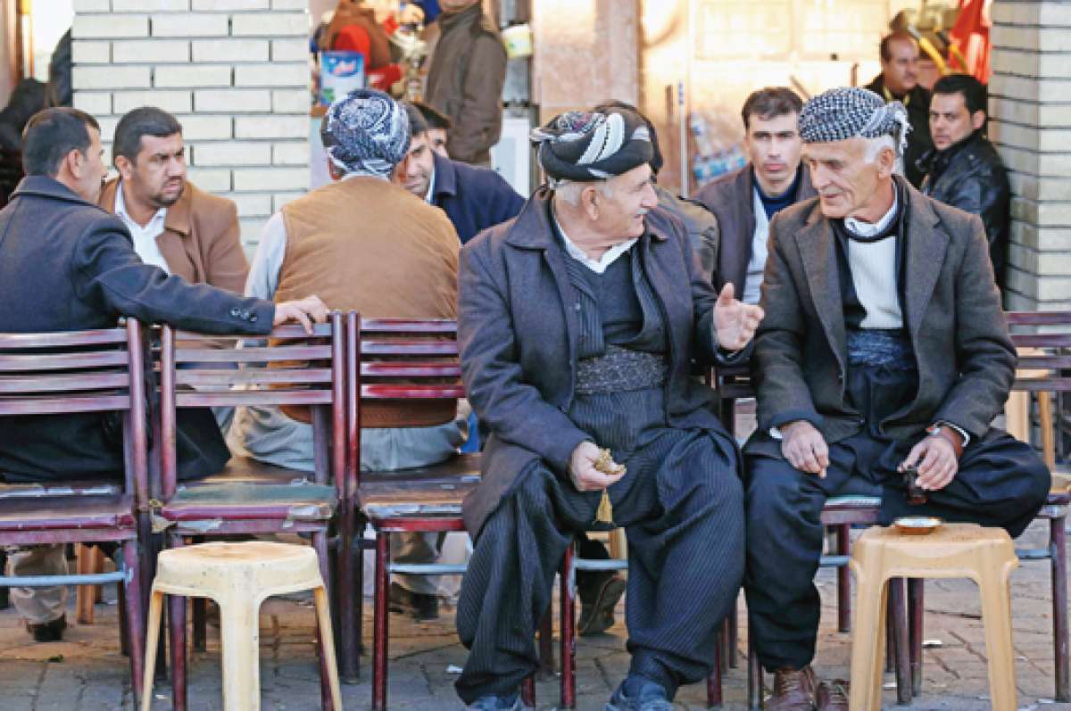 En las tardes, muchos kurdos se re&uacute;nen en restaurantes. Foto: AFP