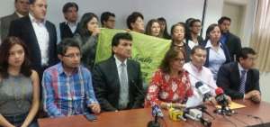En rueda de prensa, Cabezas manifest&oacute; su apoyo a la consulta popular y a la gesti&oacute;n del presidente Len&iacute;n Moreno.