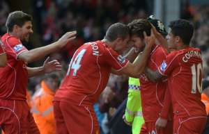 El Liverpool se mantiene a 6 puntos del l&iacute;der de la Premier, Chelsea. Foto: AFP