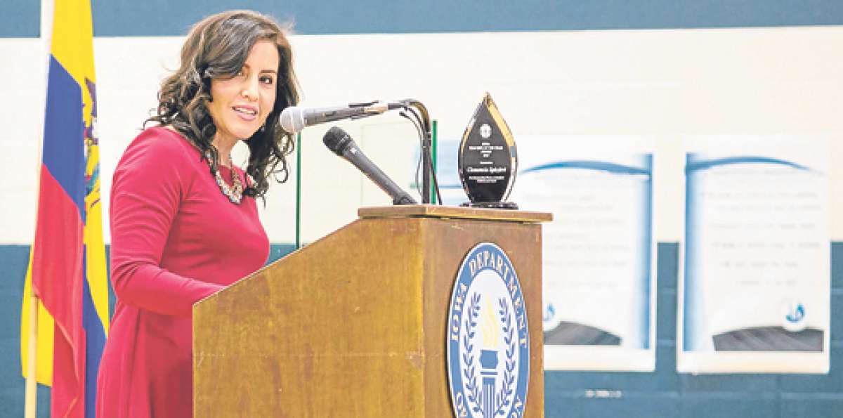Clemencia Spizzirri es toda una celebridad para los estudiantes y la comunidad hispana en Iowa. Foto:public radio de iowa