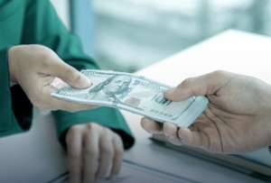 25 entidades financieras operan sin autorización en el país