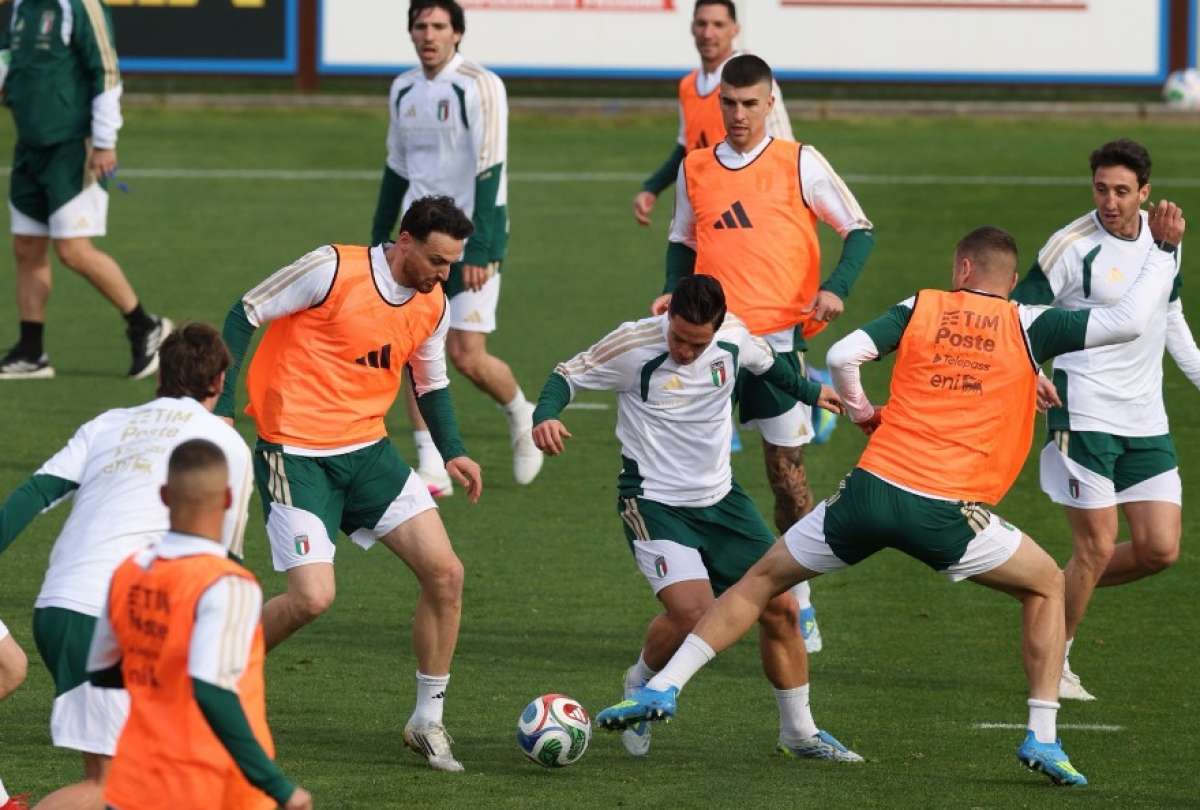 Italia busca su boleto al Mundial