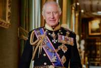 El Rey Carlos III tiene cáncer.