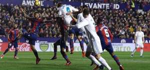 El Real Madrid empata 2-2 con el Levante