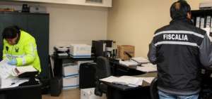 La Fiscal&iacute;a realiz&oacute; allanamientos a oficinas dentro de la investigaci&oacute;n de aportes al oficialista movimiento Alianza PAIS