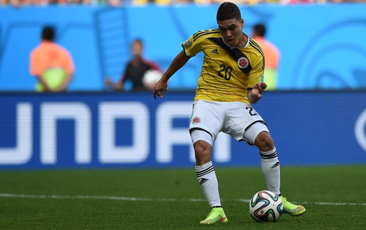 El delantero colombiano Juan Quintero marc&oacute; el 2-0 ante los marfile&ntilde;os. Foto: AFP