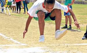 La deportista Merli Alejandra Mera ser&aacute; una de las atracciones durante las pruebas de salto largo. Ella ha ganado varios t&iacute;tulos nacionales. Foto: Cortes&iacute;a.