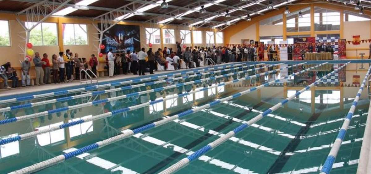 Dos de cuatro nadadores muestran signos de recuperaci&oacute;n
