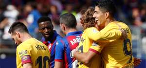 Lionel Messi (izq.), Antoine Griezmann (centro) y Luis Su&aacute;rez, jugadores de Barcelona, fueron los autores de los goles contra el Eibar.