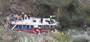 Un bus de la cooperativa Pullman Carchi se accident&oacute; la tarde del jueves.