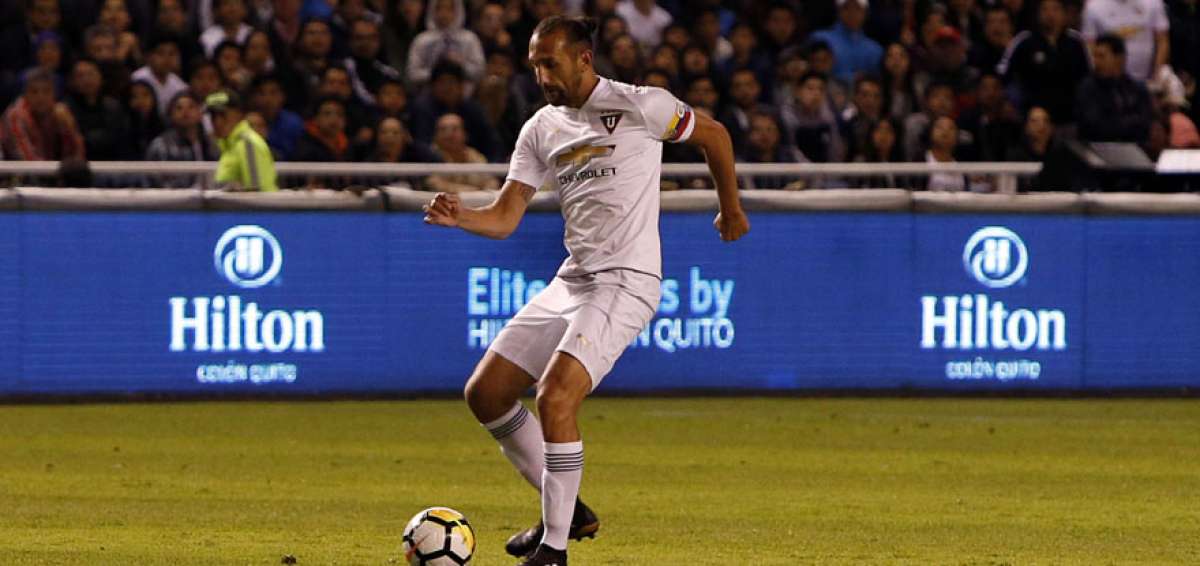 Liga empieza el a&ntilde;o venciendo en su presentaci&oacute;n