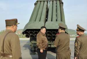 Corea del Norte lanza posibles misiles y pone en alerta al gobierno de Jap&oacute;n