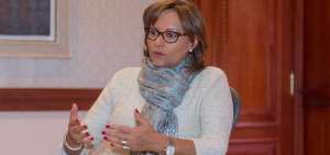 Elizabeth Cabezas. Presidenta del Parlamento. 