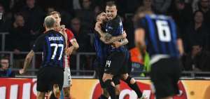 Icardi lidera remontada del Inter y deja tocado al PSV