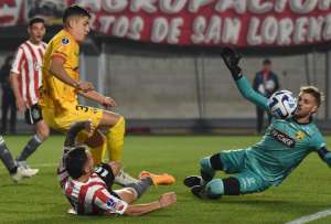 Barcelona fue humillado en La Plata