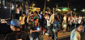 Las protestas contra el sistema municipal Metrov&iacute;a, en el sur de Guayaquil, hoy cumplen 9 d&iacute;as.