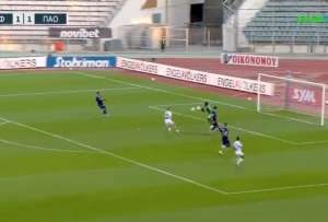 Mois&eacute;s Ram&iacute;rez comete un ins&oacute;lito error en la liga griega