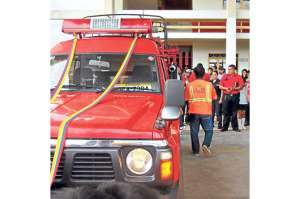 Bomberos solicitan cr&eacute;dito al Estado