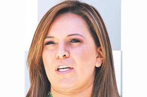 Z&uacute;&ntilde;iga visita a Nelson Serrano 