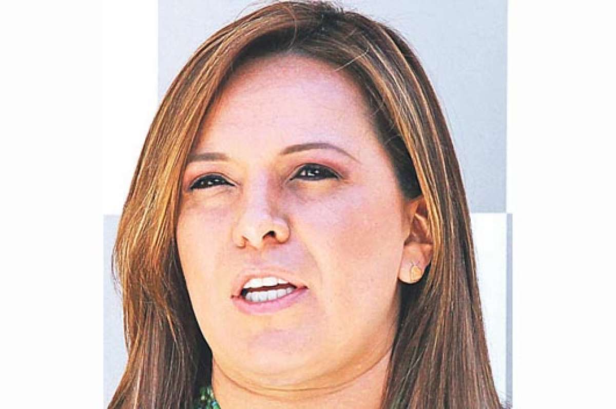 Z&uacute;&ntilde;iga visita a Nelson Serrano 