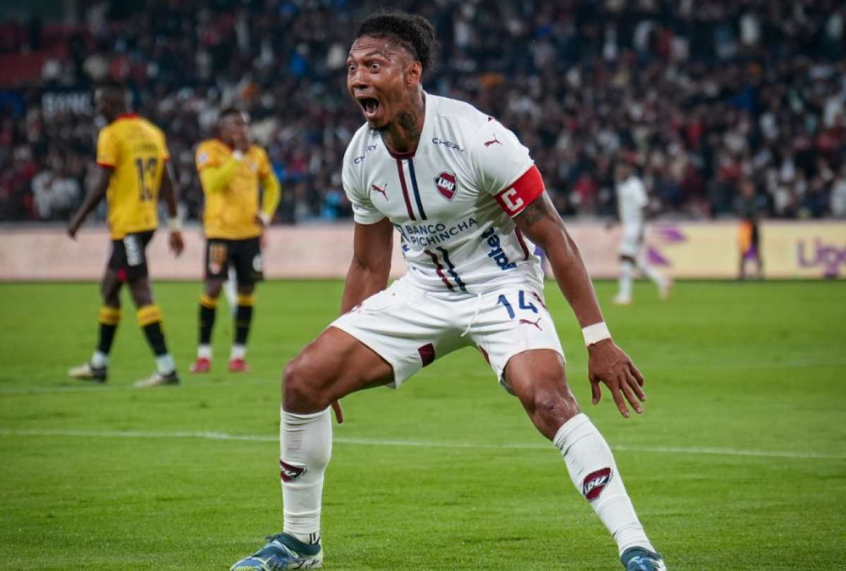 Fiesta en Casa Blanca: Liga pasó por encima 3–0 a Barcelona