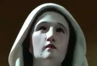 &#039;Virgen de los Dolores&#039; derramando lágrimas después de la procesión fue captada en video