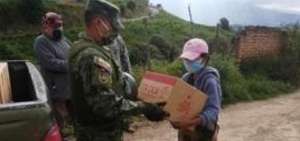 Batallones de las FF.AA distribuyen kits de alimentos en la emergencia sanitaria