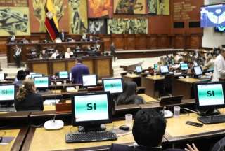 CNE ha hecho la entrega de credenciales a asambleístas electos de 13 provincias. 