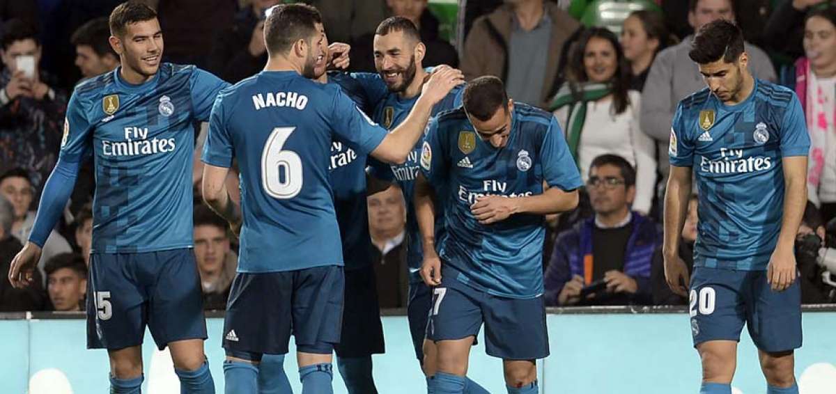 El Real Madrid sigue su idilio con el gol y derrota al Betis por 5-3
