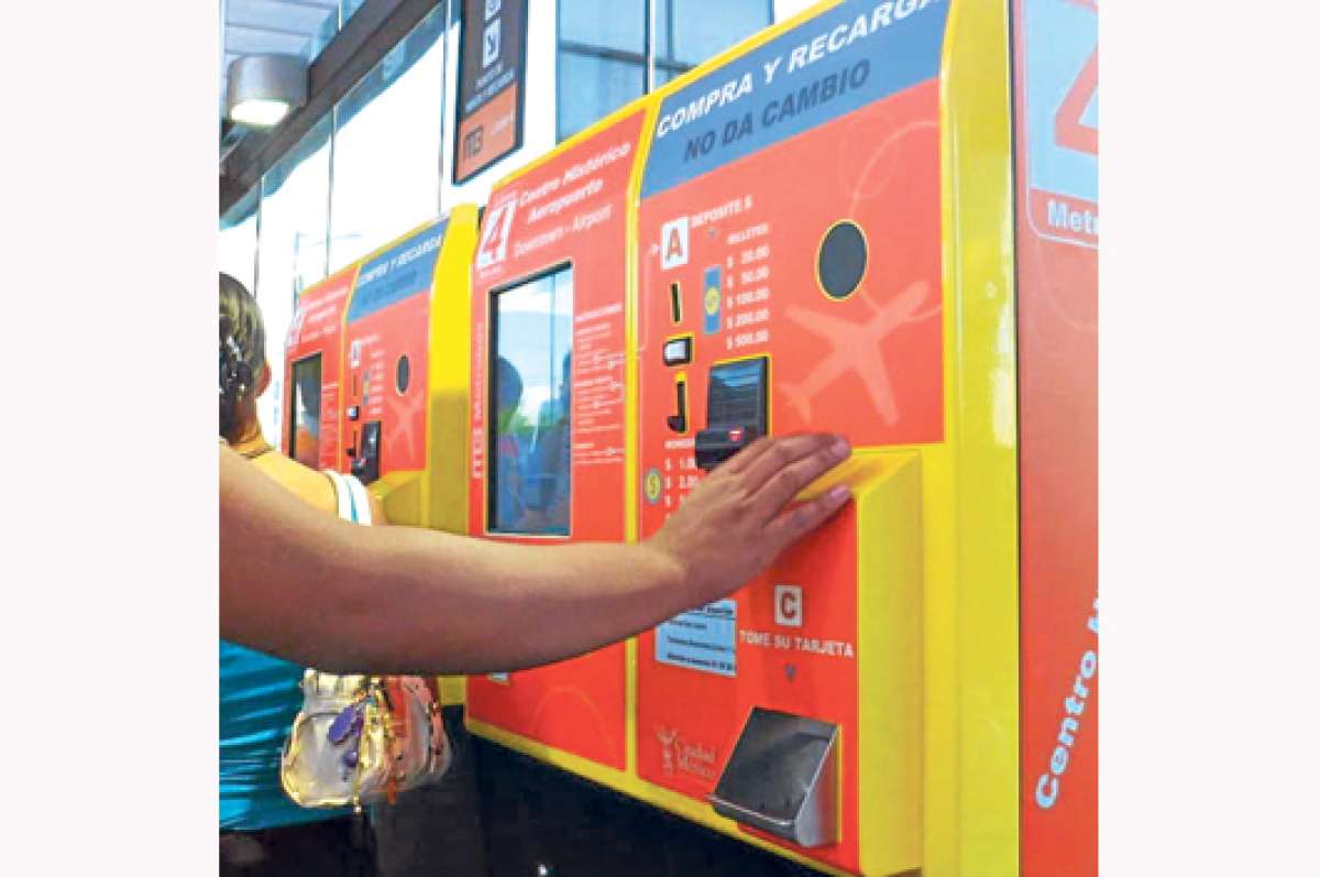 El uso de tarjetas para buses genera preocupaci&oacute;n en los turistas