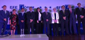 En la gr&aacute;fica se observa el inici&oacute; del Foro con el tema:&ldquo;C&aacute;ncer, un reto multidimensional que centra la atenci&oacute;n de todos&rdquo;, organizado por Agencia EFE y la Universidad Central del Ecuador