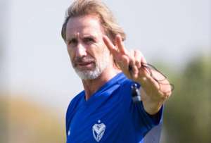 Vélez Sarsfield presentó a Ricardo Gareca como su nuevo entrenador