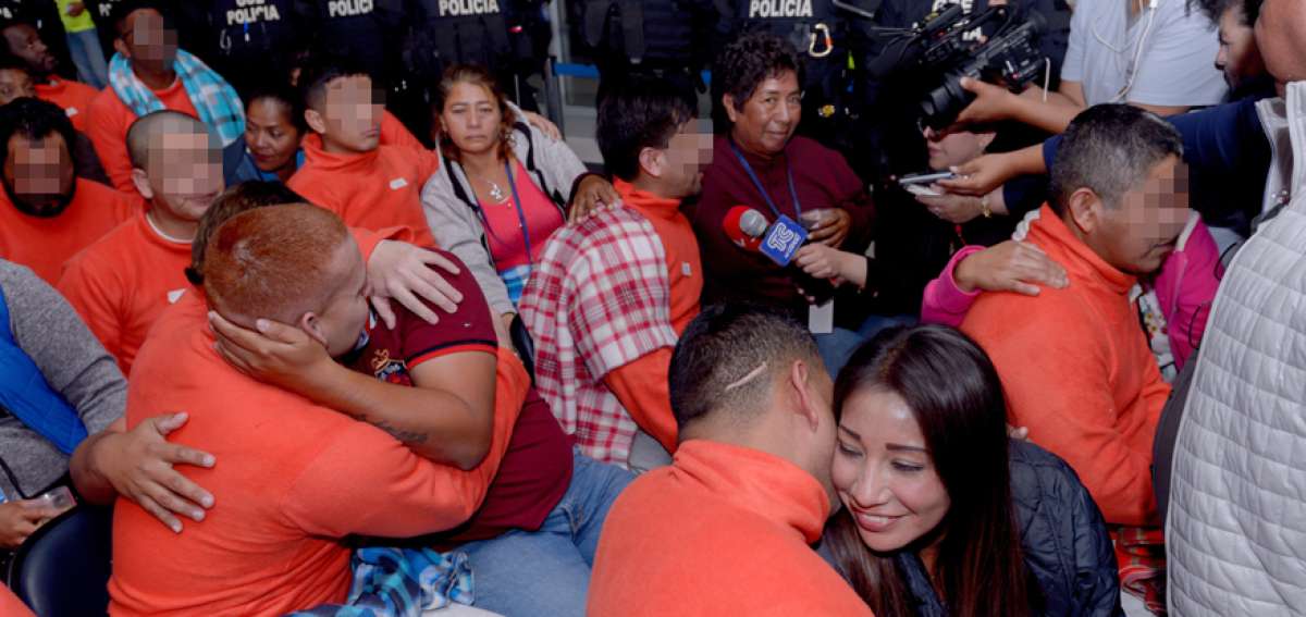 Los ciudadanos procesados arribaron, el pasado jueves, desde un centro penitenciario de Florida hasta el aeropuerto de Latacunga.