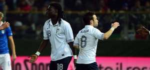 Los franceses Valbuena y Gomis se marchan a la liga turca