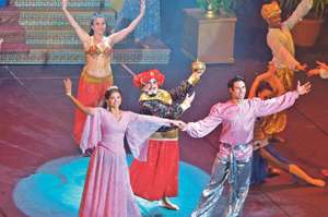 Jos&eacute; Miguel Salem le puso a Aladino el sello de Danzas Jazz (Galer&iacute;as)