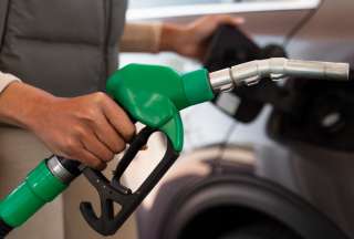 Gobierno continúa entregando compensaciones a transportistas por la estabilización de precios de la gasolina extra y ecopaís