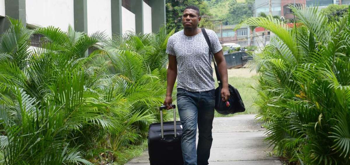 Luis Caicedo arrib&oacute; a Fedenador pasado el mediod&iacute;a y sus compa&ntilde;eros se fueron sumando paulatinamente.