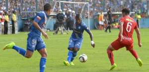 Miler Bola&ntilde;os definir&aacute; su situaci&oacute;n con Emelec, antes del viaje que realizar&aacute; el equipo a Buenos Aires.