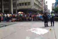 Una persona falleció, tras ser arrollada por un autobús en Guayaquil. 