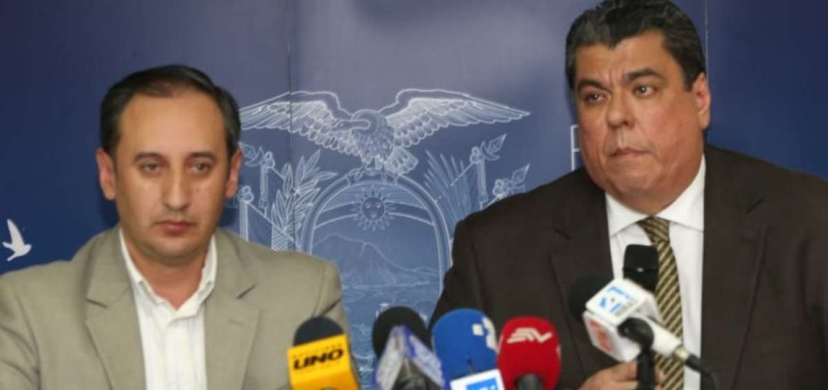 Siete funcionarios son separados por accidente vial de Papallacta