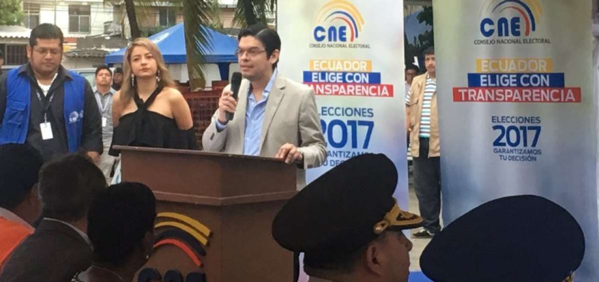8.000 polic&iacute;as custodian el proceso electoral en Guayaquil
