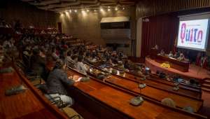 Entre los principales problemas expuestos por los presentes se mencion&oacute; la seguridad y los servicios b&aacute;sicos en sectores vulnerables de Quito. Foto: Fernando Sandoval / El Tel&eacute;grafo 