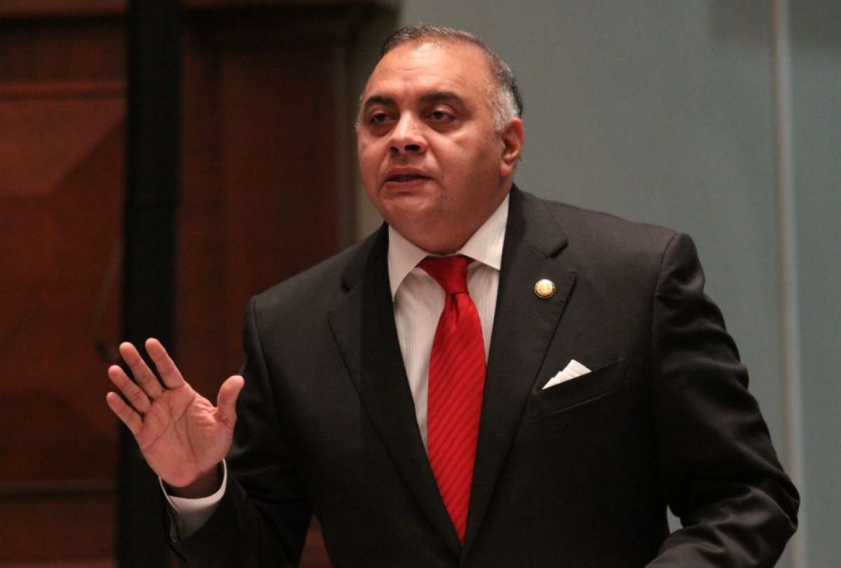 Galo Lara, gobernador de Los R&iacute;os, habl&oacute; sobre el caso Caja Chica. 